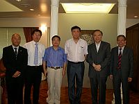 Prof. Gu Jiang (3rd from right), Vice-President of Shantou University visits CUHK